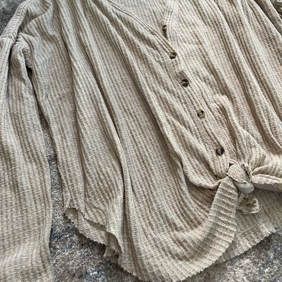 Urban Outfitters Cozy Waffle Knit Top - Picture 12 of 16